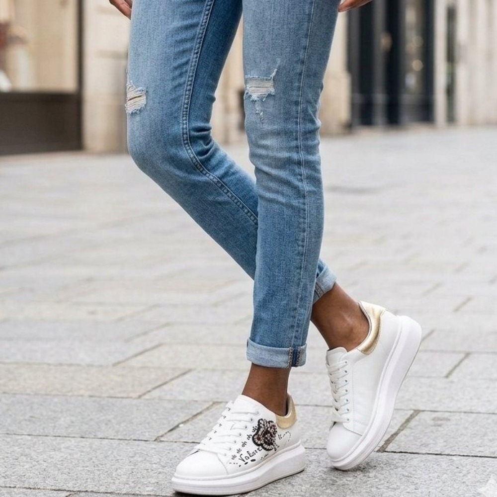 Clee Volare White Gold Rhinestone Crown Platform Sneakers Womens Size 39